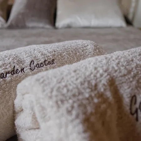 Relais Garden Cactus * Favara