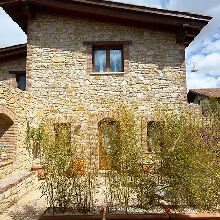 Relais Garden Cactus Летний дом Фавара