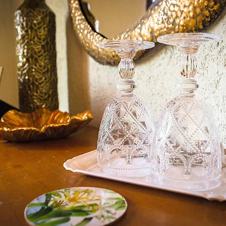 Relais Garden Cactus Летний дом Фавара