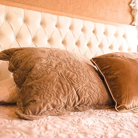 Relais Garden Cactus Летний дом Фавара
