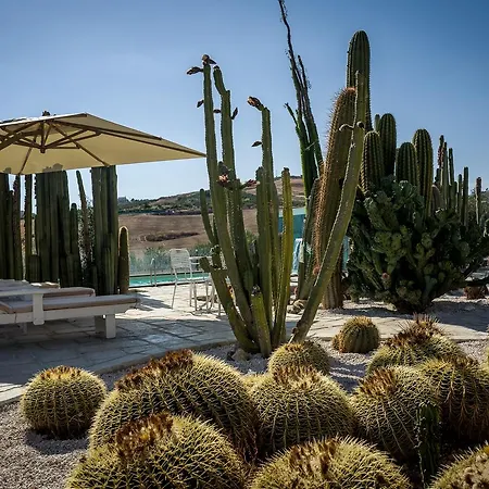 Relais Garden Cactus Εξοχικό σπίτι