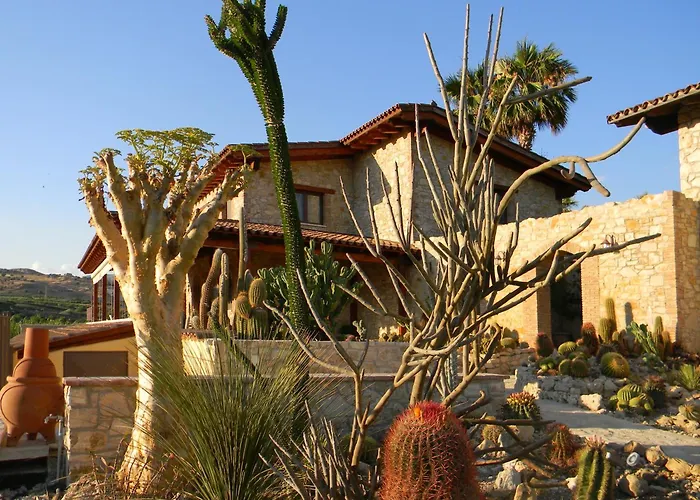 Relais Garden Cactus Favara