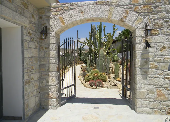 Relais Garden Cactus Favara